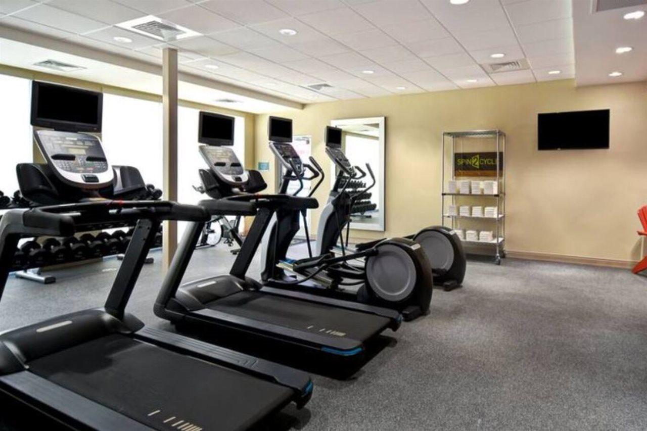 Home2 Suites Wichita Downtown Delano, Ks מראה חיצוני תמונה